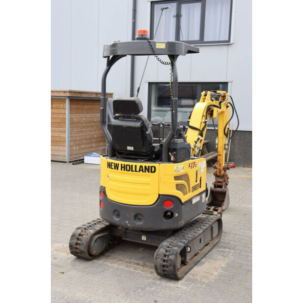 2021 New Holland E17C-47960627