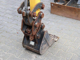 2021-new-holland-e17c-1464841-47960640