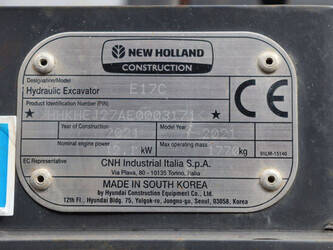 2021-new-holland-e17c-1464841-47960643