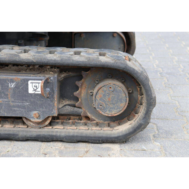 2021 New Holland E17C-47960645