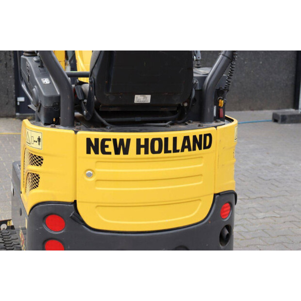 2021 New Holland E17C-47960650