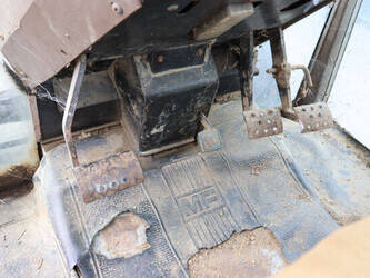 1983-massey-ferguson-2640-47960707