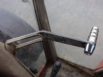 1983-massey-ferguson-2640-47960720