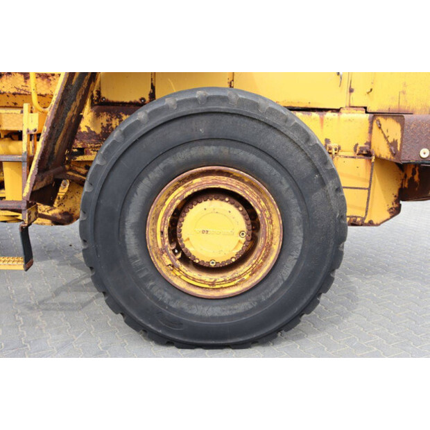 فولفو L160-47960812