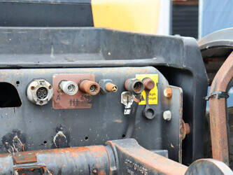 2005-jcb-fastrac-2135-47960888