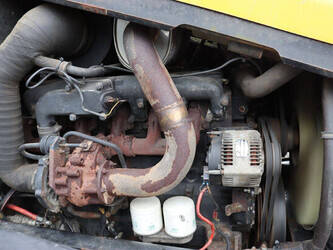 2005-jcb-fastrac-2135-47960893