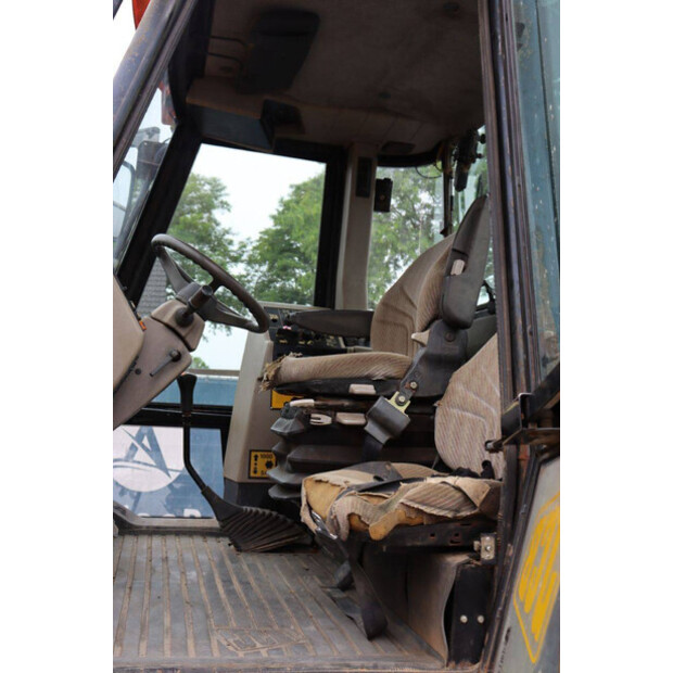 2005 JCB FASTRAC 2135-47960895