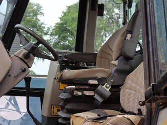 2005-jcb-fastrac-2135-47960895