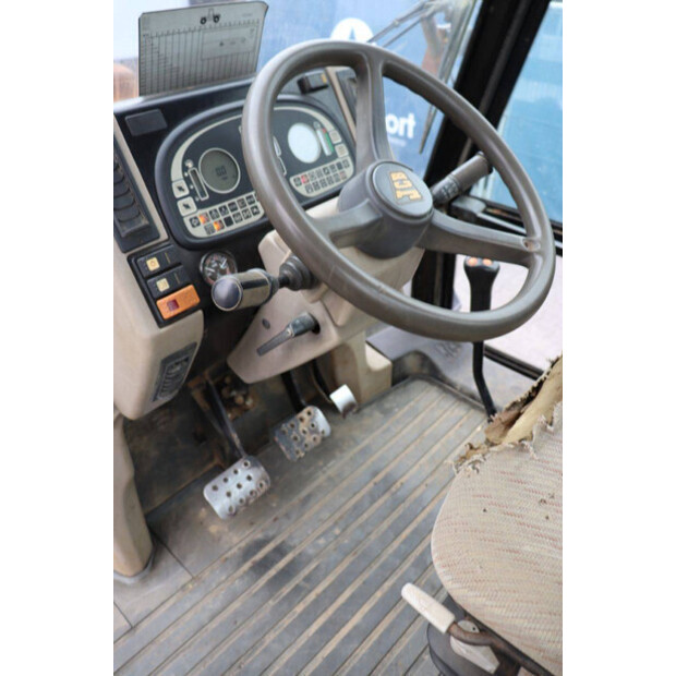 2005 JCB FASTRAC 2135-47960898