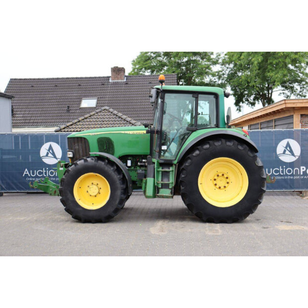 2011 JOHN DEERE 6820-47960922