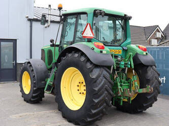 2011-john-deere-6820-47960924