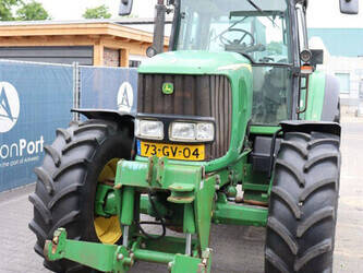 2011-john-deere-6820-47960930
