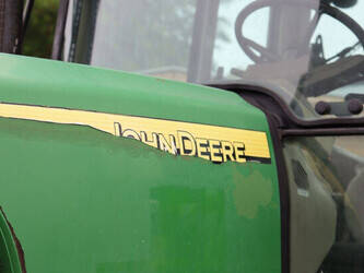 2011-john-deere-6820-47960939
