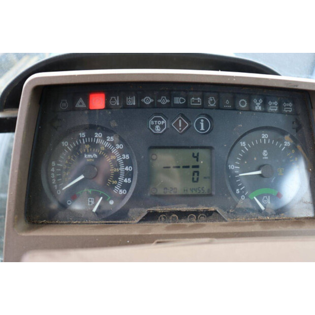 2011 JOHN DEERE 6820-47960974