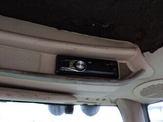 2011-john-deere-6820-47960976