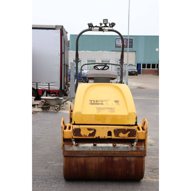 2015 فولفو DD25W-47961049