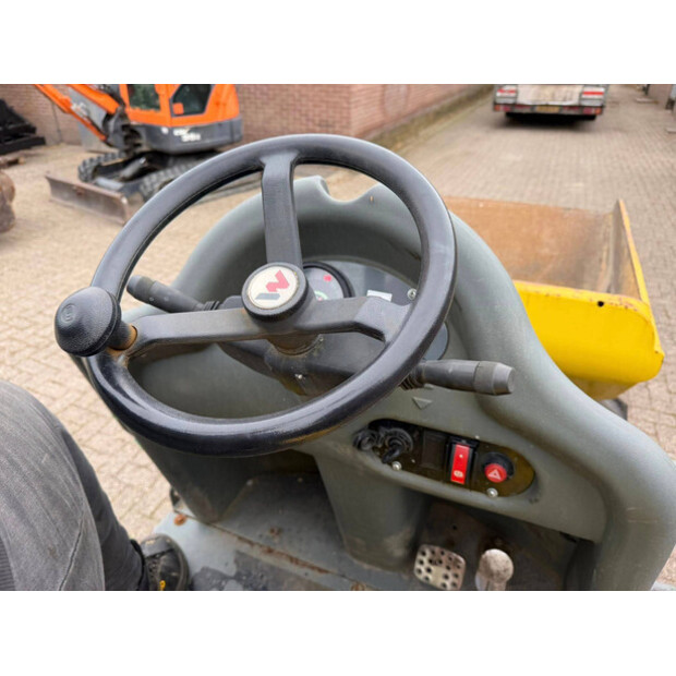 2019 Neuson D01-04-47961204