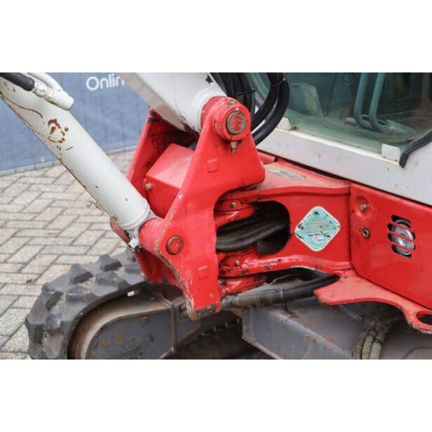 2018 TAKEUCHI TB225-47961360