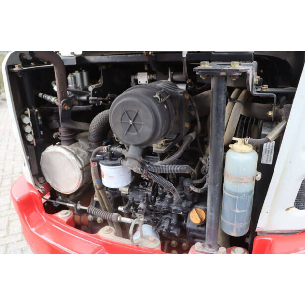 2018 TAKEUCHI TB225-47961370