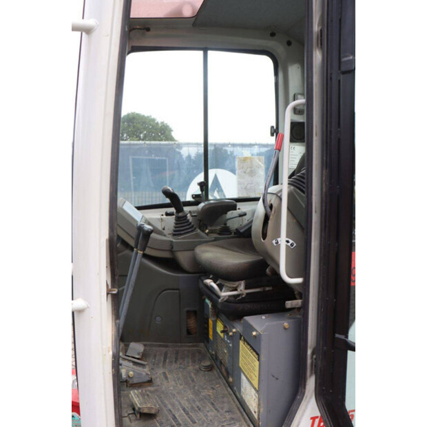 2018 TAKEUCHI TB225-47961373