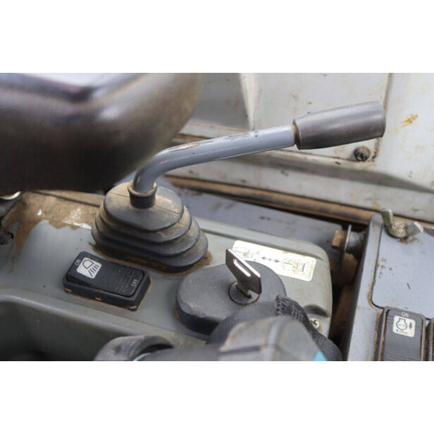 2018 TAKEUCHI TB225-47961381