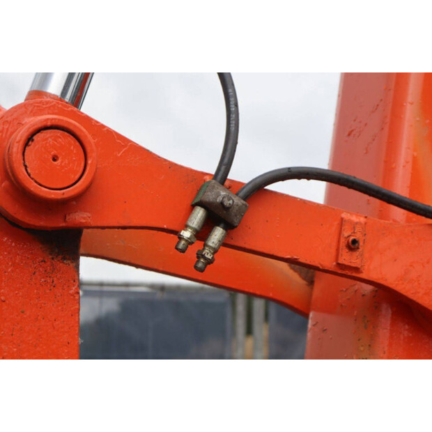 2009 Hitachi ZX130-3-47961404