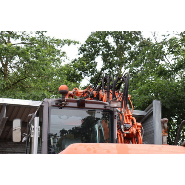 2009 Hitachi ZX140W-3-47961464