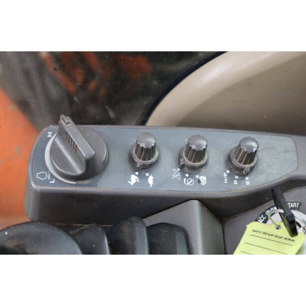 2009 Hitachi ZX140W-3-47961480