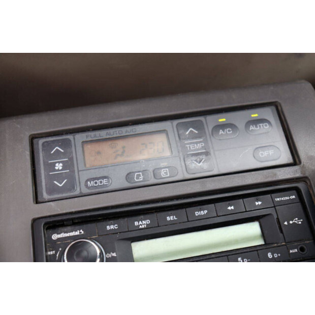 2009 Hitachi ZX140W-3-47961483