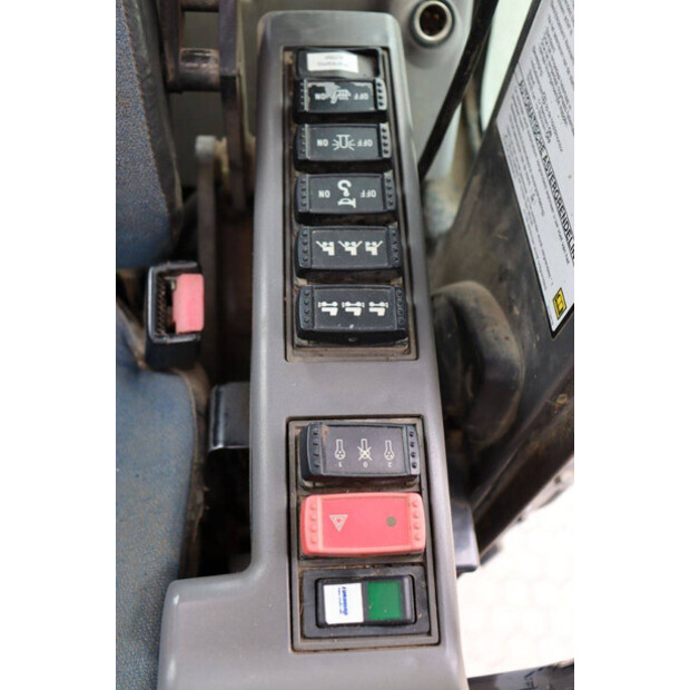 2009 Hitachi ZX140W-3-47961484