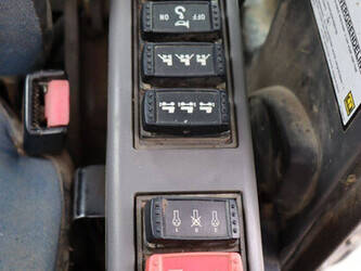 2009-hitachi-zx140w-3-1464866-47961484