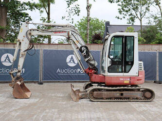 صورة ل 2008 تاكوتشي TB153FR