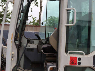 2008-takeuchi-tb153fr-1464869-47961655