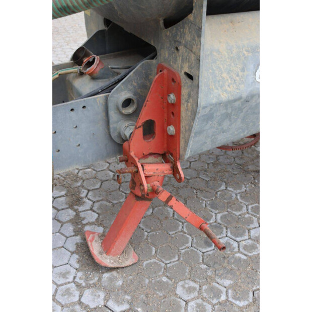 2002 Agrimat CHEE65-47961686