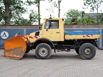 1982-mercedes-benz-unimog-u1000-47961700