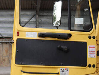 1982-mercedes-benz-unimog-u1000-47961727