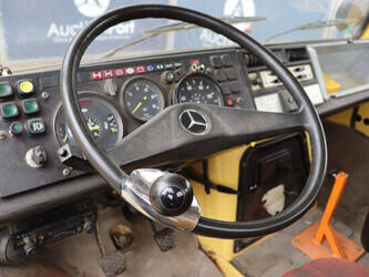 1982-mercedes-benz-unimog-u1000-47961733
