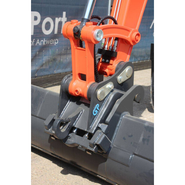2025 KUBOTA U56-5-47961884