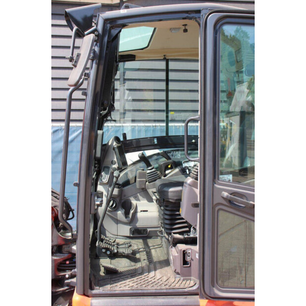 2025 KUBOTA U56-5-47961900