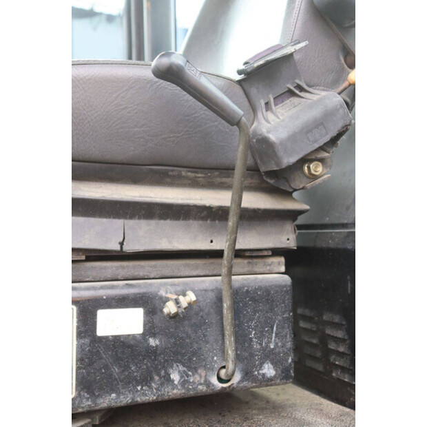 2005 Caterpillar CB-434D-47962234