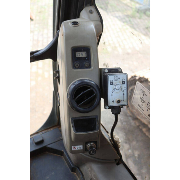 2012 CASE CX210B-47962327