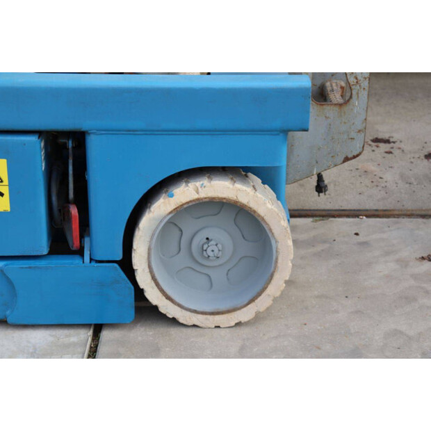 1999 Genie GS-2646-47962543