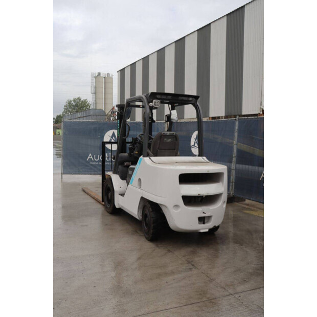 2017 يونيكاريرز FHD35T5S-47962677