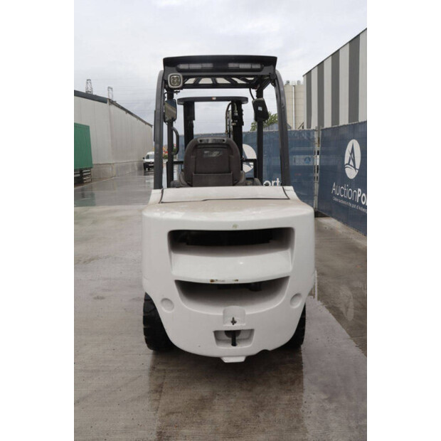 2017 يونيكاريرز FHD35T5S-47962678