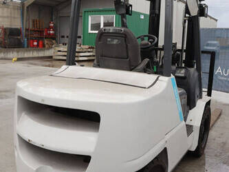 2017-unicarriers-fhd35t5s-1464903-47962679