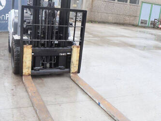 2017-unicarriers-fhd35t5s-1464903-47962680