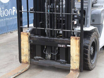 2017-unicarriers-fhd35t5s-1464903-47962684