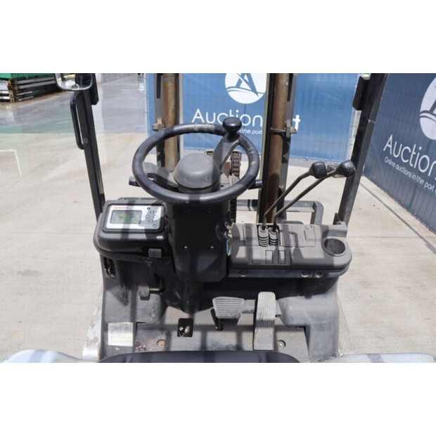 2007 NISSAN P1B2L20-47962921