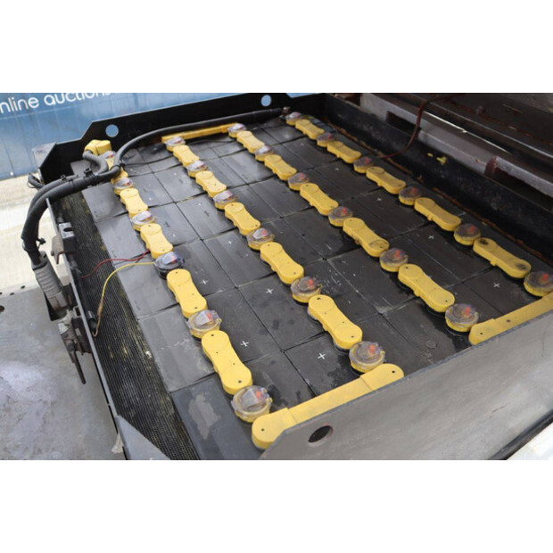 2007 NISSAN P1B2L20-47962933