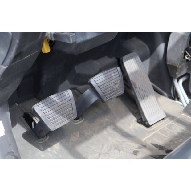 2008 NISSAN EBT-P1F1-47963032